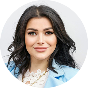 Alexandra Fuior, at Headhunter-Munich: Executive search, Headhunter, direct search, recruitment, personnel placement, CXO, managers, specialists, technicians, engineers.